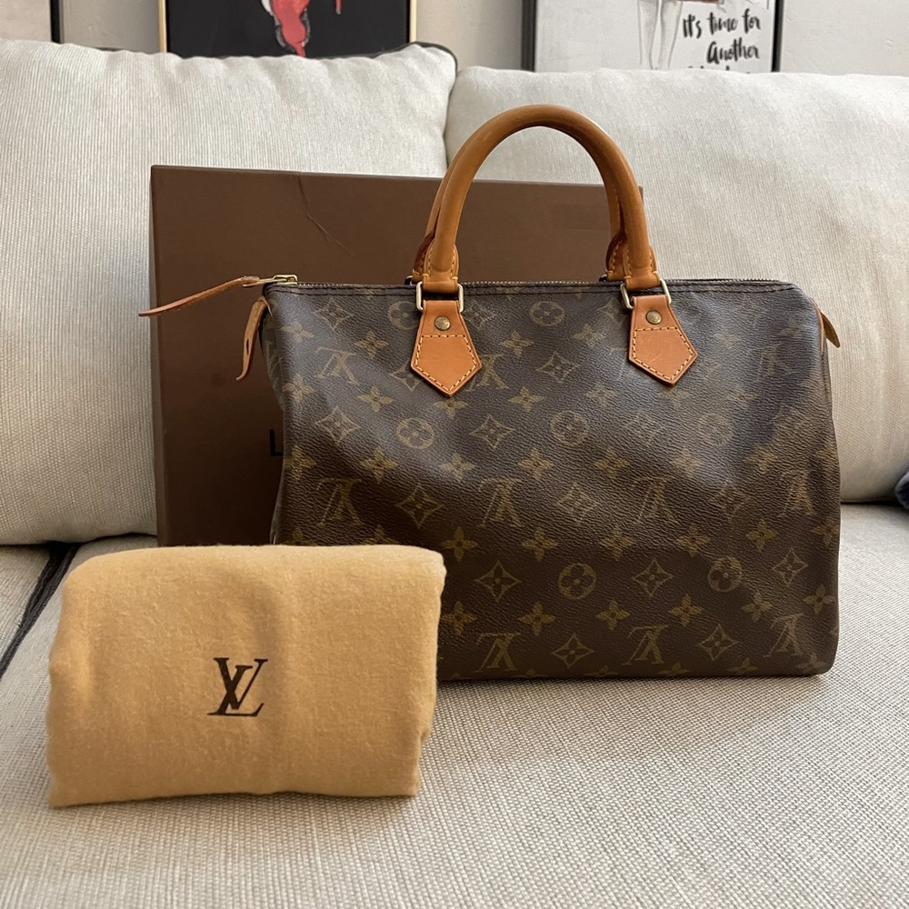 Authentic Pre-love Speedy 30 OBO